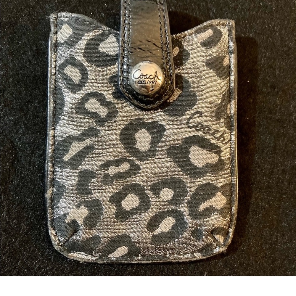 Coach Black and Gray Leopard Print Card Holder